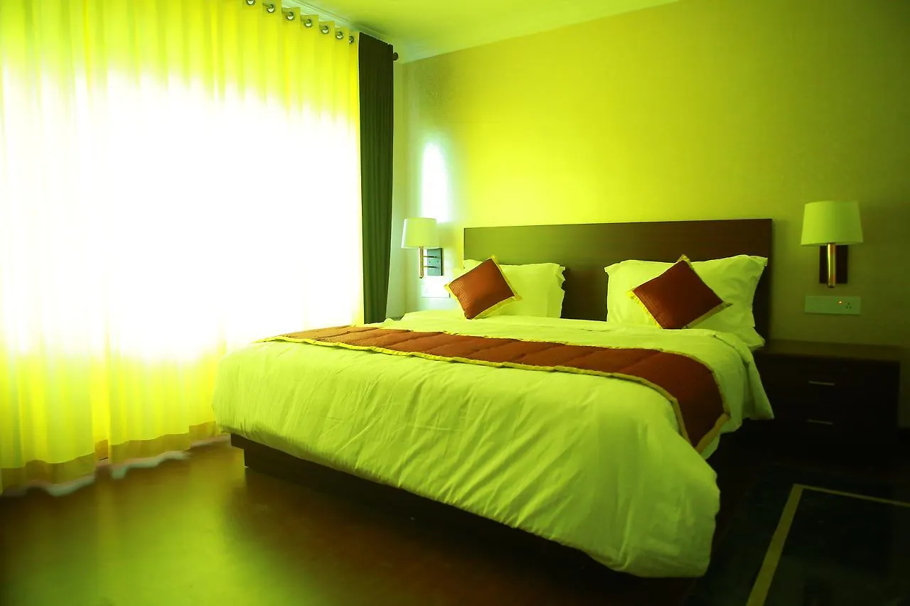 **** Hotel Seashore Residency Kodungallur India
